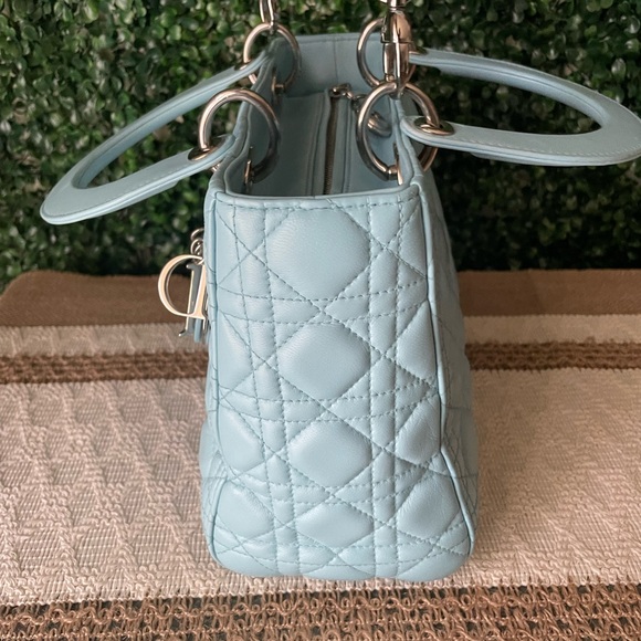 Dior Lady Dior Bag Baby Blue with COA and Dustbag - Picture 5 of 12